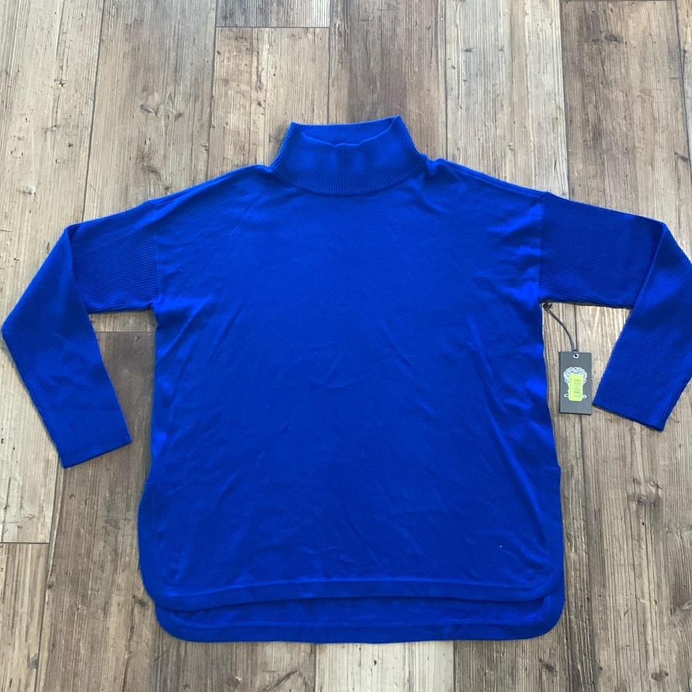 New Beautiful Royal Blue Vince Camuto Sweater